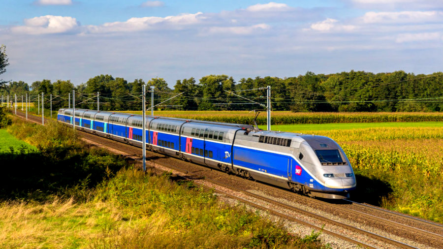 travel-france-by-train
